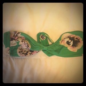 J. Crew Factory floral bikini top 😎